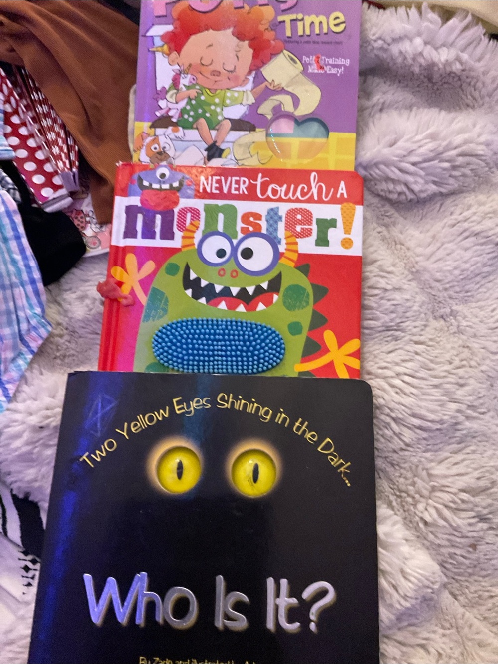 Who Is It?,Touch a Monster& It’s Potty Time children’s bookevisual and tactile